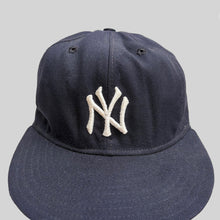 Load image into Gallery viewer, NEW YORK YANKEES NEW ERA 80&#39;S CAP