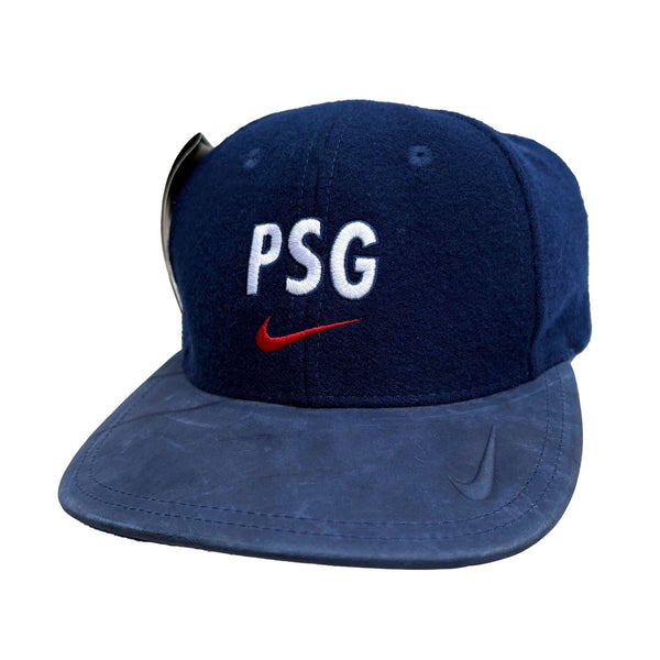 PSG PARIS SAINT-GERMAIN NIKE NWOT '98 CAP