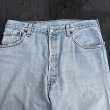 Load image into Gallery viewer, LEVI&#39;S 501 1990&#39;S W32 L28 DENIM JEANS