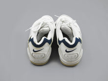 Load image into Gallery viewer, NIKE AIR COURT 90&#39;S SNEAKERS