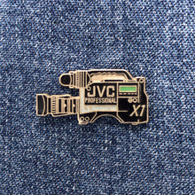 Load image into Gallery viewer, JVC CAMERA 80&#39;S PIN