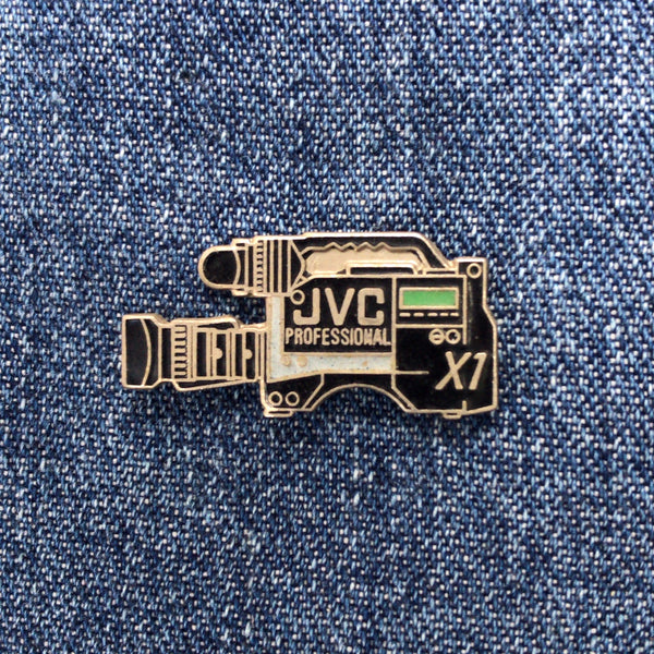 JVC CAMERA 80'S PIN