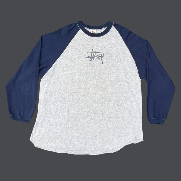 STÜSSY '23' 90'S RAGLAN T-SHIRT