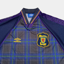 Load image into Gallery viewer, SCOTLAND 94/96 JERSEY