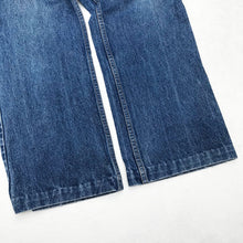 Load image into Gallery viewer, LEVI&#39;S 70&#39;S FLARE W33 DENIM JEANS