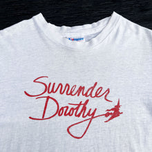 Load image into Gallery viewer, THE WIZARD OF OZ &#39;SURRENDER DOROTHY&#39; 80&#39;S T-SHIRT