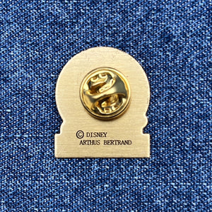 DISNEY CLUB 90'S PIN