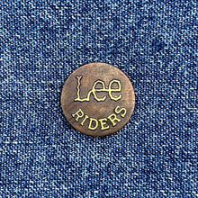 Load image into Gallery viewer, LEE RIDERS 80&#39;S PIN