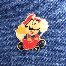 Load image into Gallery viewer, SUPER MARIO BROS. STAR 80&#39;S PIN